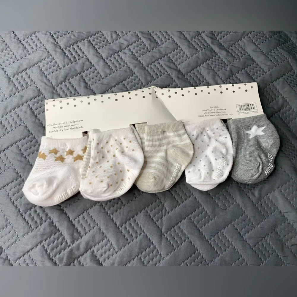 Baby Shorts Socks Bib Set